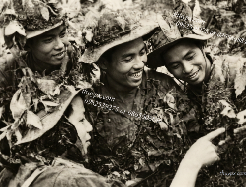 Khôi phục ảnh cũ - Old Photo Restoration - Restore Old Photos